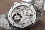 R8 Factory Audemars Piguet Royal Oak 26522TI.OO.1220TI.01 Calibre 2924 Case diameter: 41mm Replica - 图片 2