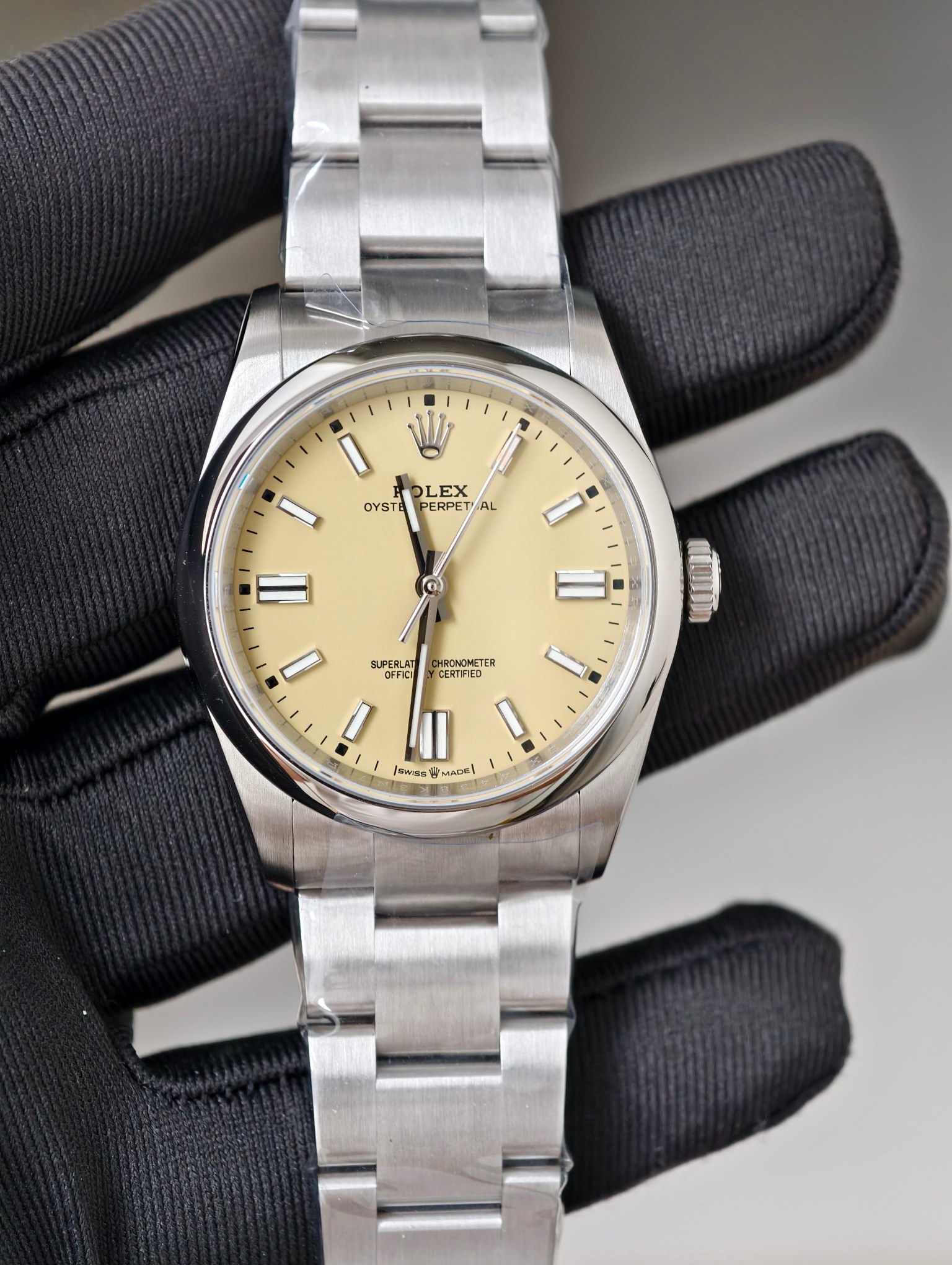 img_2809fc64_20250606_a1749178742574_3132.jpg KRF Factory Rolex Oyster Perpetual m126000-0012 Calibre 3230 Case diameter: 36mm Replica - 图片 1