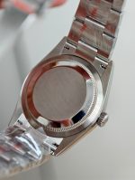 KRF Factory Rolex Oyster Perpetual m126000-0015 Calibre 3230 Case diameter: 36mm Replica - 图片 3