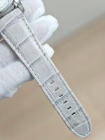 APS Factory Audemars Piguet  Code 11.59 26393CR.OO.A008KB.01 Calibre 4401 Case diameter: 41mm Replica - 图片 3