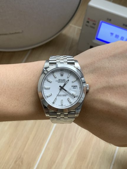 VS Factory Rolex Datejust m126300-0006 Calibre 3235 Case diameter: 41mm Replica