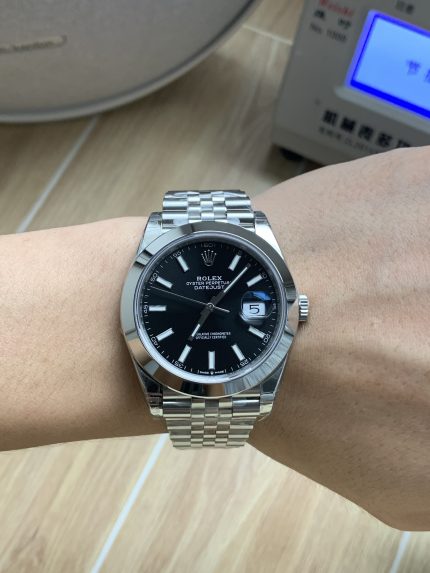 VS Factory Rolex Datejust m126300-0012 Calibre 3235 Case diameter: 41mm Replica