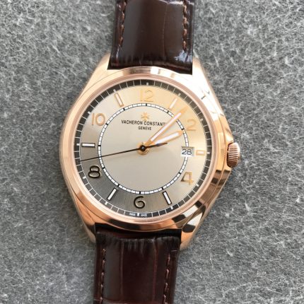 ZF Factory Vacheron Constantin 4600E/000R-B441 Calibre 1326 Case diameter: 40mm Replica