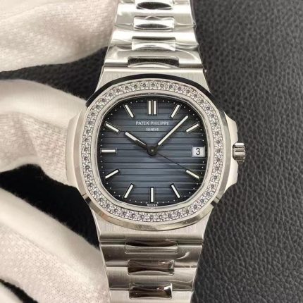 3K Factory Patek Philipp 5713/1G-010 Calibre 324SC  Case diameter: 40mm Replica