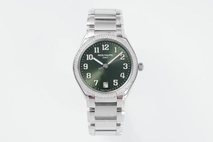 PPF Factory Patek Philippe 7300/1200A-011 Calibre 324SC Case diameter: 36mm Replica